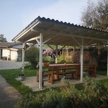 Il Casale ホームステイ